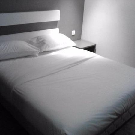פטלין ג'איה Jj Boutique Hotel מראה חיצוני תמונה