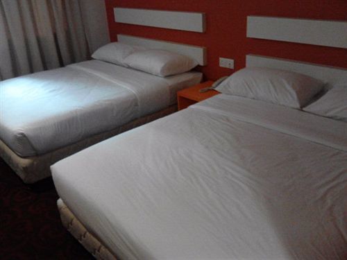 פטלין ג'איה Jj Boutique Hotel מראה חיצוני תמונה