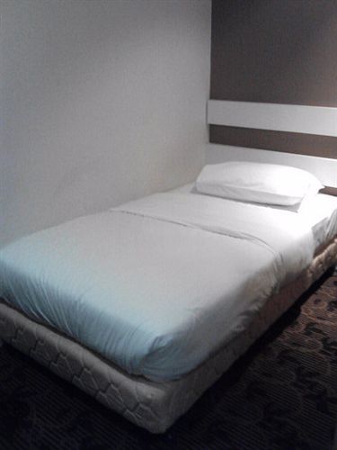 פטלין ג'איה Jj Boutique Hotel מראה חיצוני תמונה